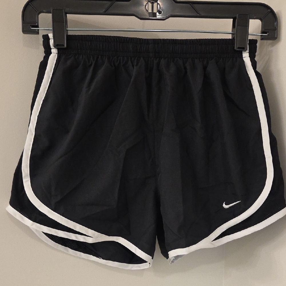 Nike Women's Black and White Athletic Tempo Running Shorts